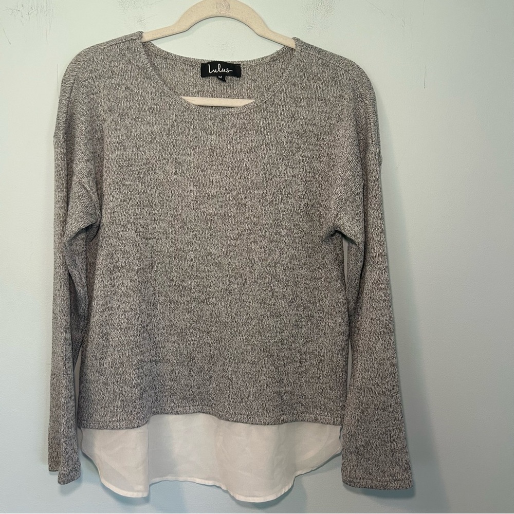 Lulus Gray & White Long Sleeve Blouse Size Medium